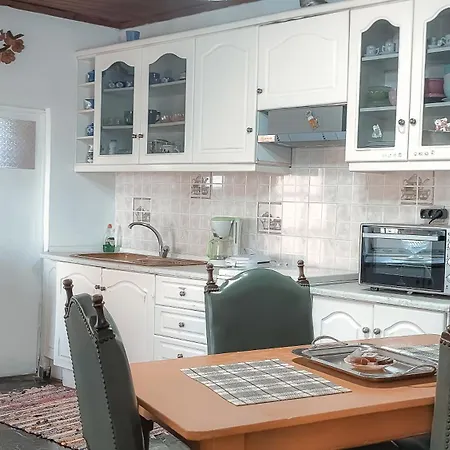 Nana House 1
